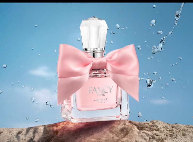 ادکلن فنسی پینک،ژوهان بی