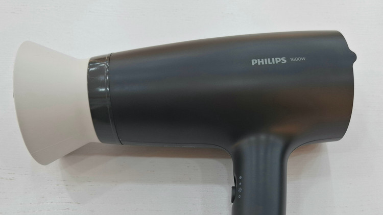 سشوار فیلیپس ۱۶۰۰ وات (Philips BHD302 Series 3000
